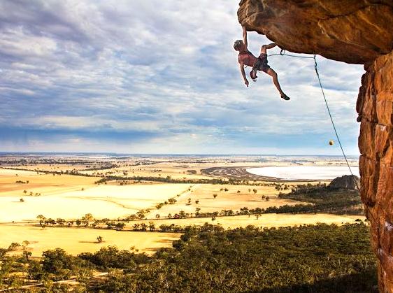 realestatedemands | Watch Rock Climbers at Mount Arapiles: Observe climbers at Mount Arapiles